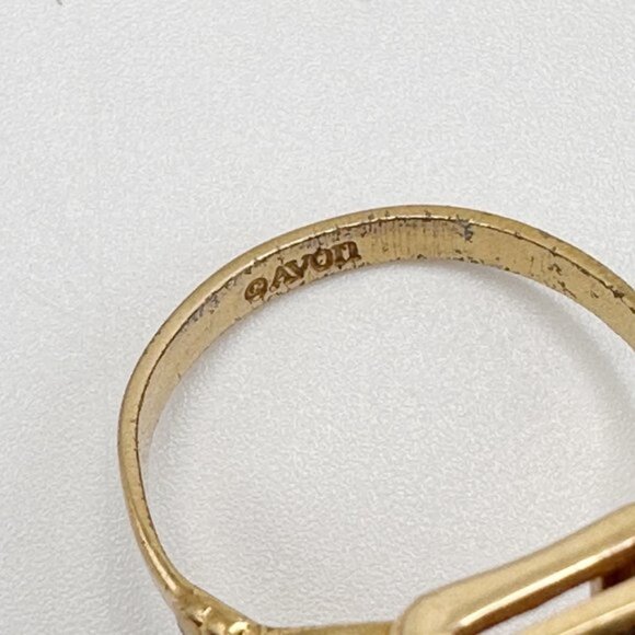 Vintage Emerald Cut Topaz Citrine Rhinestone Costume Cocktail Ring Size 8 - Picture 6 of 7